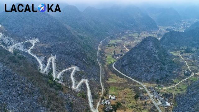 Cao nguyên đá Đồng Văn nằm ở khu vực phía Bắc tỉnh Hà Giang