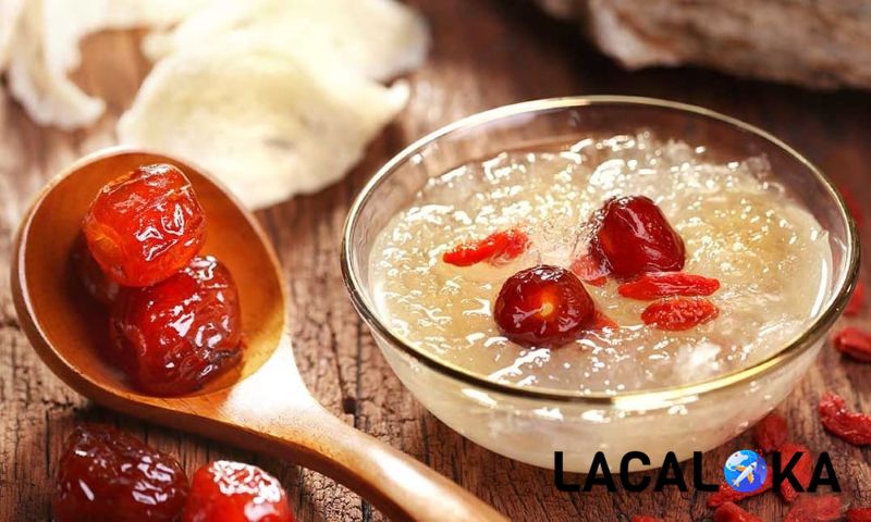 Yến sào Nha Trang là món quà không thể thiếu cho người thân, bạn bè