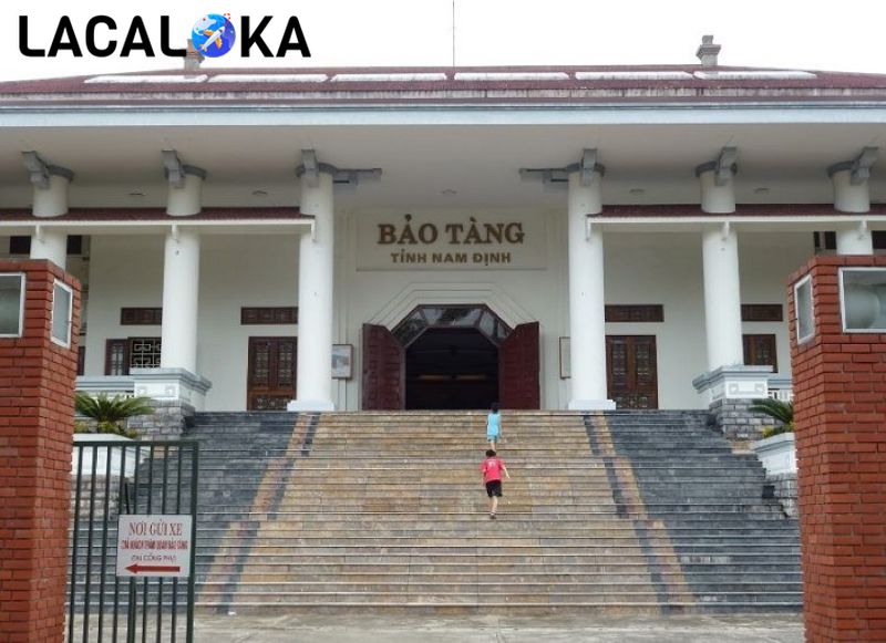 Bảo tàng Nam Định là địa điểm tham quan được nhiều người yêu thích