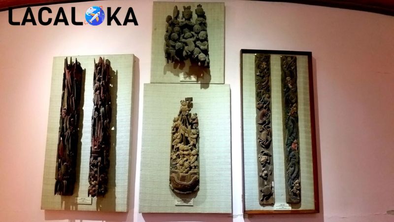 Khu vực trưng bày cổ vật tại bảo tàng Nam Định 