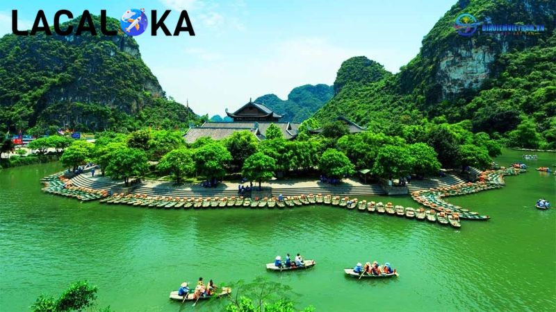 Vẻ đẹp non nước hữu tình tại khu du lịch Tràng An