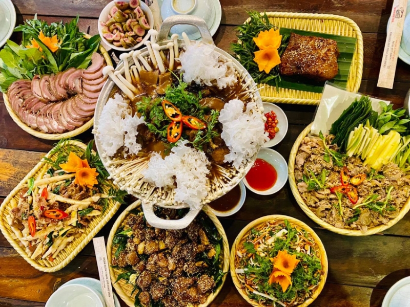 Thực đơn của nhà hàng dê Cúc Phương vô cùng đa dạng