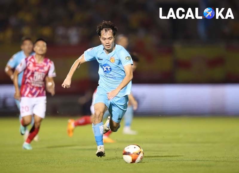 Văn Toàn - cầu thủ chạy nhanh nhất trong lịch sử bóng đá V-League