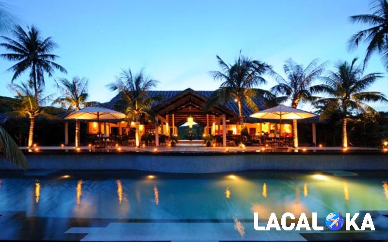 Biệt thự mái dừa tại Bãi Tràm Hideaway Resort